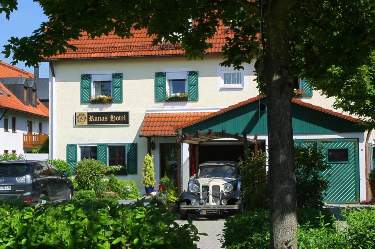 Runas Hotel Hallbergmoos Exterior photo